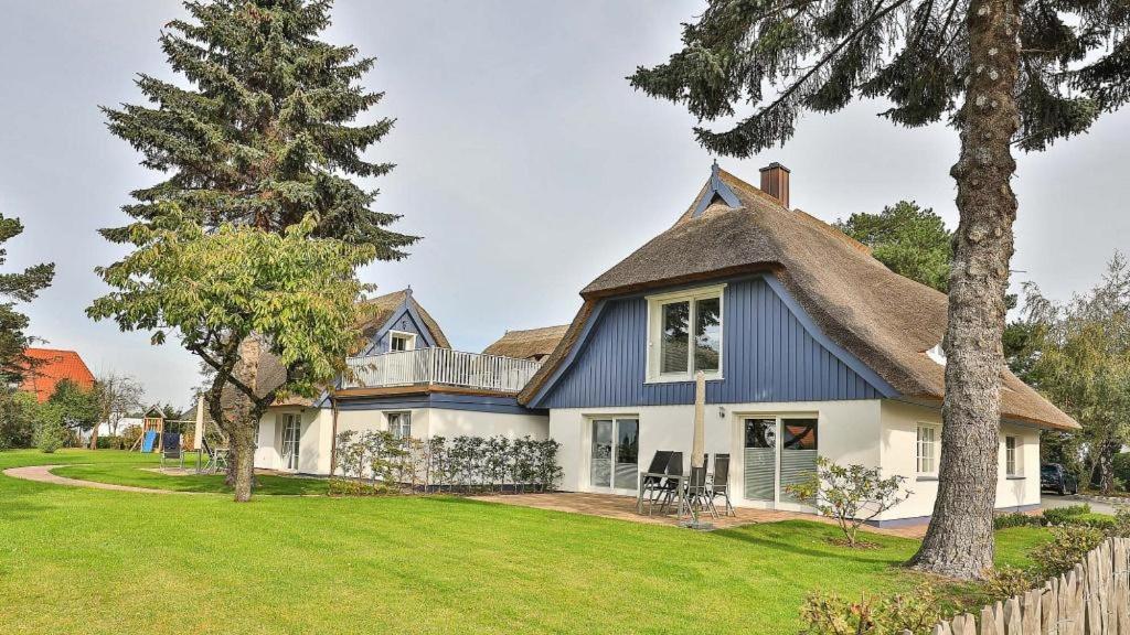 Kapitaenshaus Kammer Born Bagian luar foto